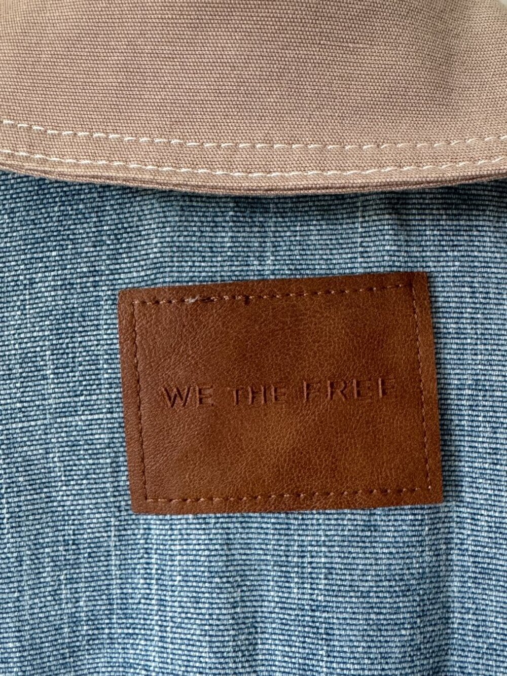 We The Free Lemon Denim Jacket Size Med Denim Oversized Chore Barn Style Pockets - Picture 7 of 12